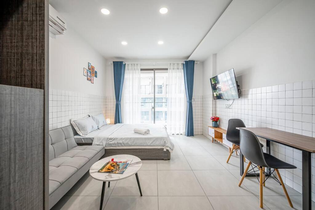 Masteri Millennium With Balcony-ivyhouse *